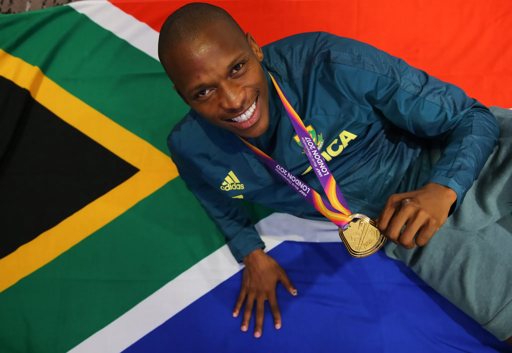 1773984417 174 Ong vua nhay xa sa lay vao ma tuy di