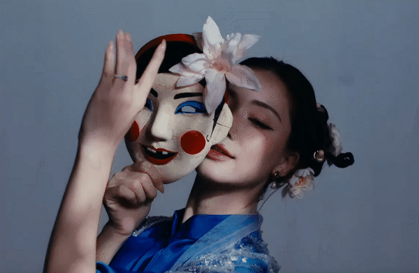 Hoà Minzy cũng không “cứu” được điểm yếu của nam ca sĩ Việt nhận đề cử đẹp nhất thế giới- Ảnh 2.