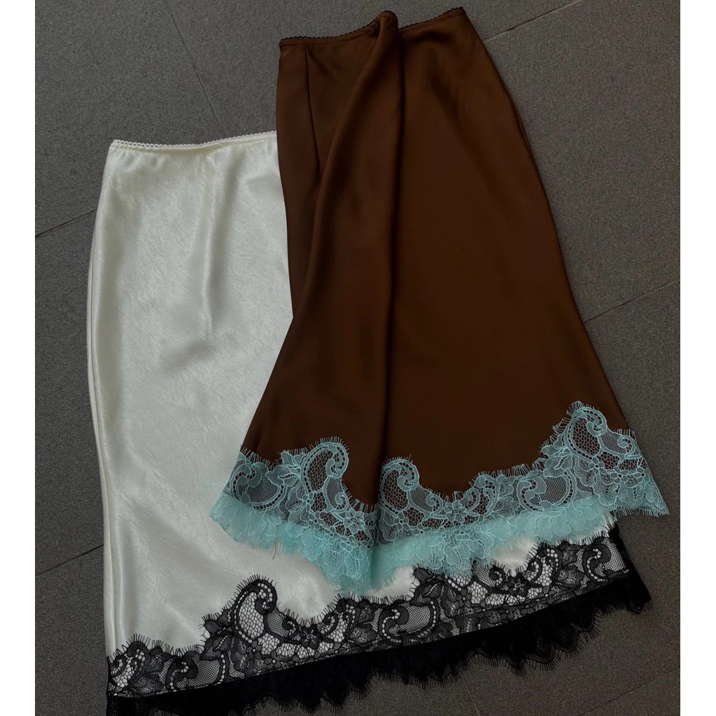 Lương Thùy Linh, Tiểu Vy, Thiên Ân mê tít đồ lụa: Mát mẻ, sang chảnh lại rất lúng liếng, diện mùa hè over hợp- Ảnh 11.