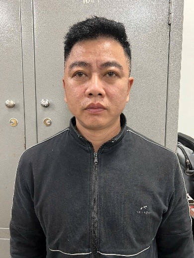 Nhóm 4 đối tượng lừa bán “thiên thạch” giả, chiếm đoạt 11 tỷ đồng của người phụ nữ- Ảnh 3.