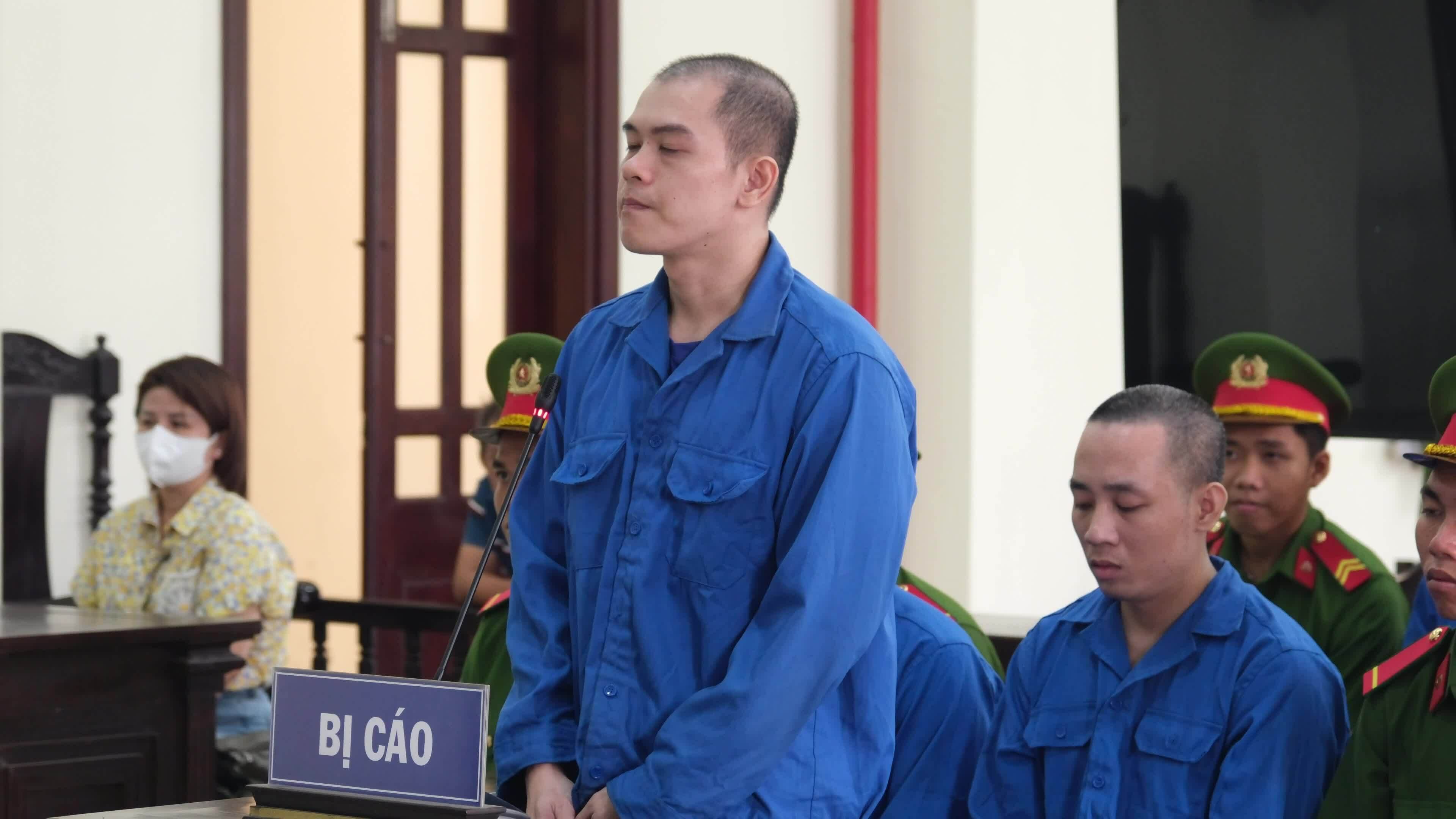 Cướp 2,2 triệu USD