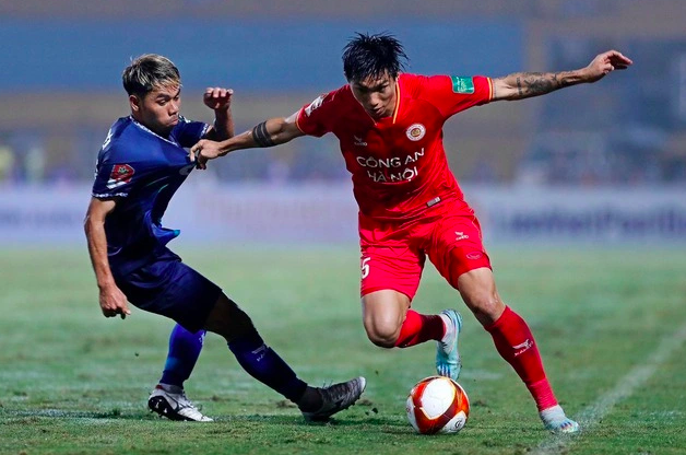 Malaysia có thể ‘bổn cũ soạn lại’, đội tuyển Việt Nam sẵn sàng nghênh đón
- Ảnh 2. Malaysia có thể ‘bổn cũ soạn lại’, đội tuyển Việt Nam sẵn sàng nghênh đón
- Ảnh 2.