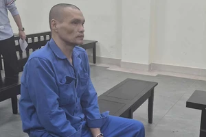 Người đàn ông nổ súng đe dọa lực lượng công an dự định vượt biên sang Lào