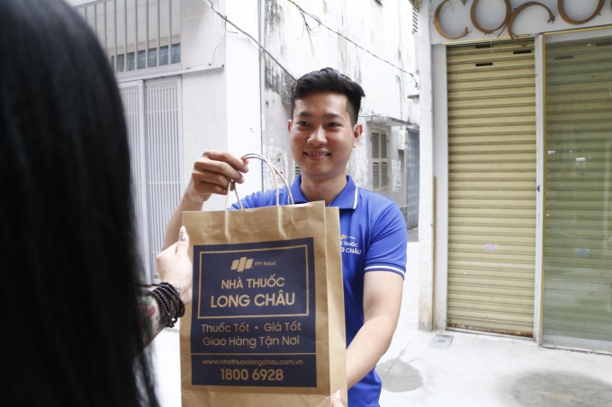 Giao hàng miễn phí áp dụng cho tất cả trường hợp đặt qua ứng dụng. Ảnh: LC