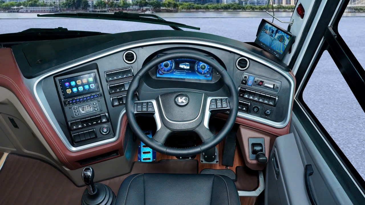 Kim Long Motor xuất khẩu lô xe bus 'made in Vietnam' đầu tiên sang Thái Lan- Ảnh 3. Kim Long Motor xuất khẩu lô xe bus 'made in Vietnam' đầu tiên sang Thái Lan- Ảnh 3.