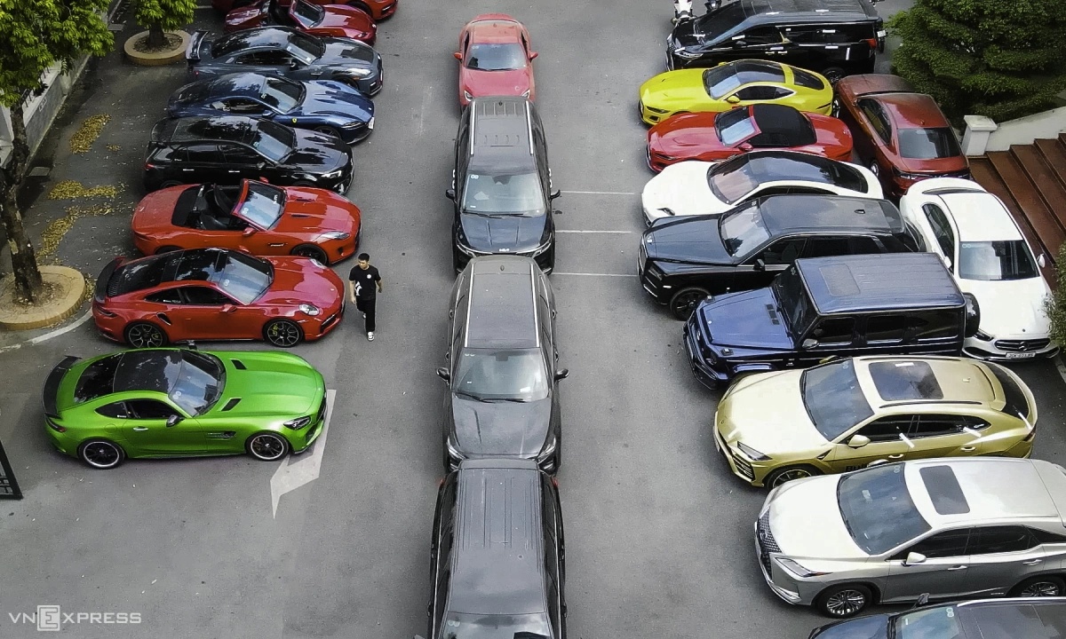 Cận cảnh khối tài sản gây choáng của Mr Pips: 41 ô tô hạng sang, 45 sổ đỏ, hơn 1.000 miếng vàng,... bị kê biên- Ảnh 7.