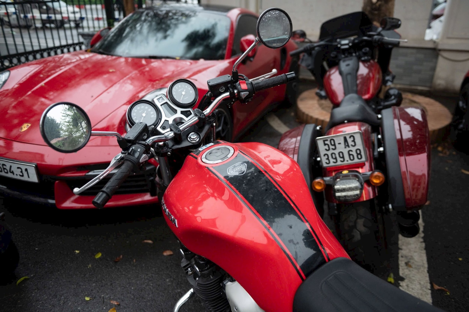 Cận cảnh khối tài sản gây choáng của Mr Pips: 41 ô tô hạng sang, 45 sổ đỏ, hơn 1.000 miếng vàng,... bị kê biên- Ảnh 12.