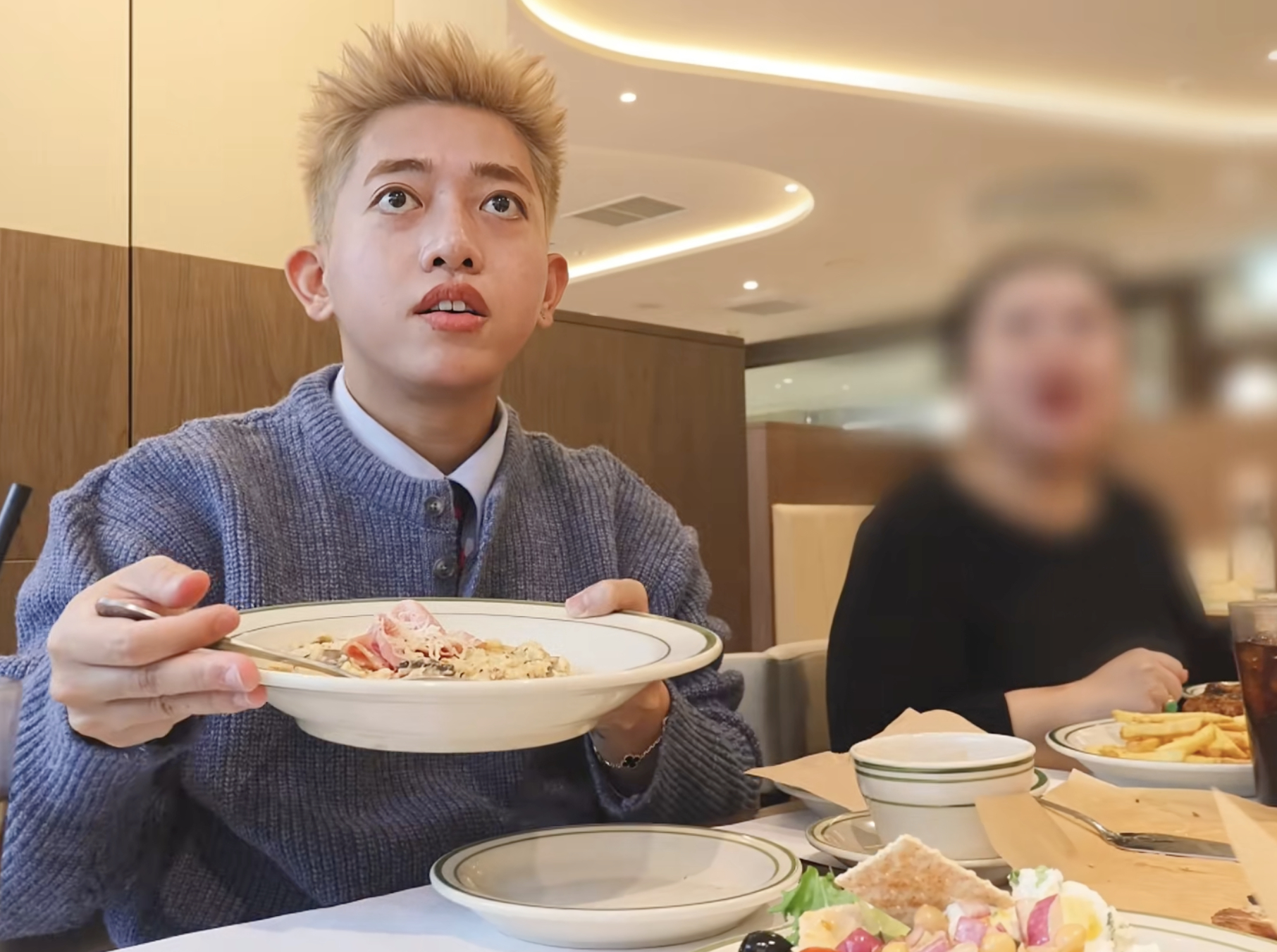 TikToker Việt 1,9 triệu follow Hoàng Anh Panda bất ngờ bị lập biên bản ngay giữa nhà hàng ở Hàn Quốc- Ảnh 3.