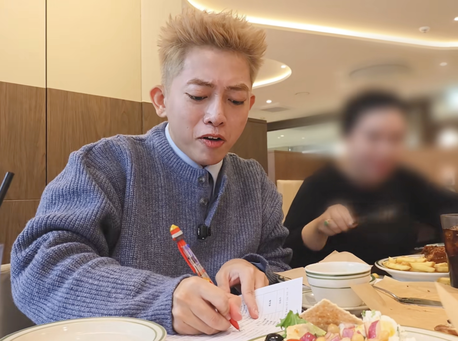 TikToker Việt 1,9 triệu follow Hoàng Anh Panda bất ngờ bị lập biên bản ngay giữa nhà hàng ở Hàn Quốc- Ảnh 4.