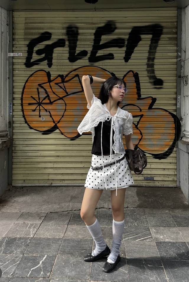 Tìm hiểu phong cách shoujo girl điệu đà trong thời trang 24 / 7 năm 2026 - Ảnh 3.