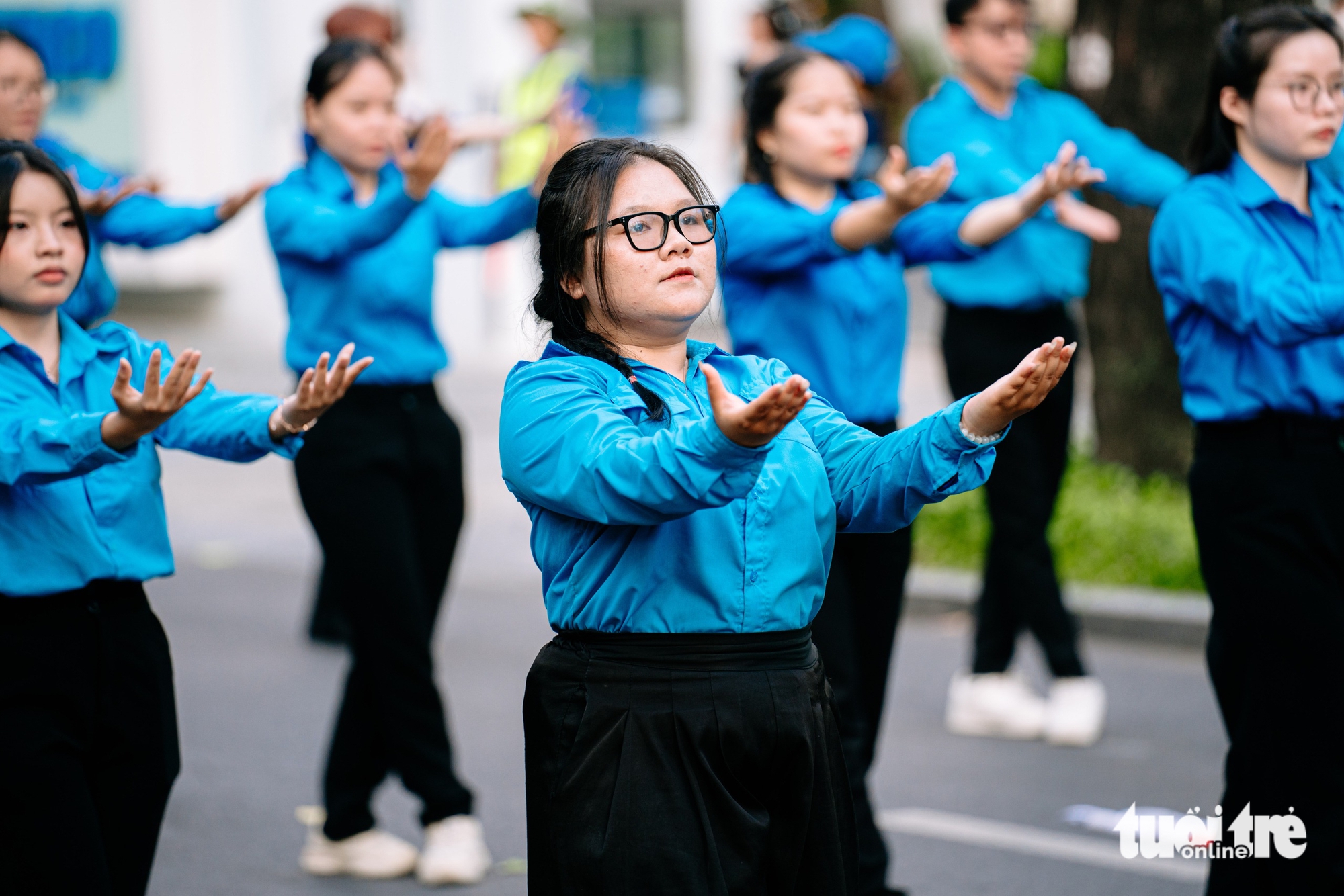 Tuổi trẻ TP.HCM hòa nhịp sức trẻ đồng diễn kỷ niệm 95 năm thành lập Đoàn TNCS Hồ Chí Minh 5 Đoàn - Ảnh 10.