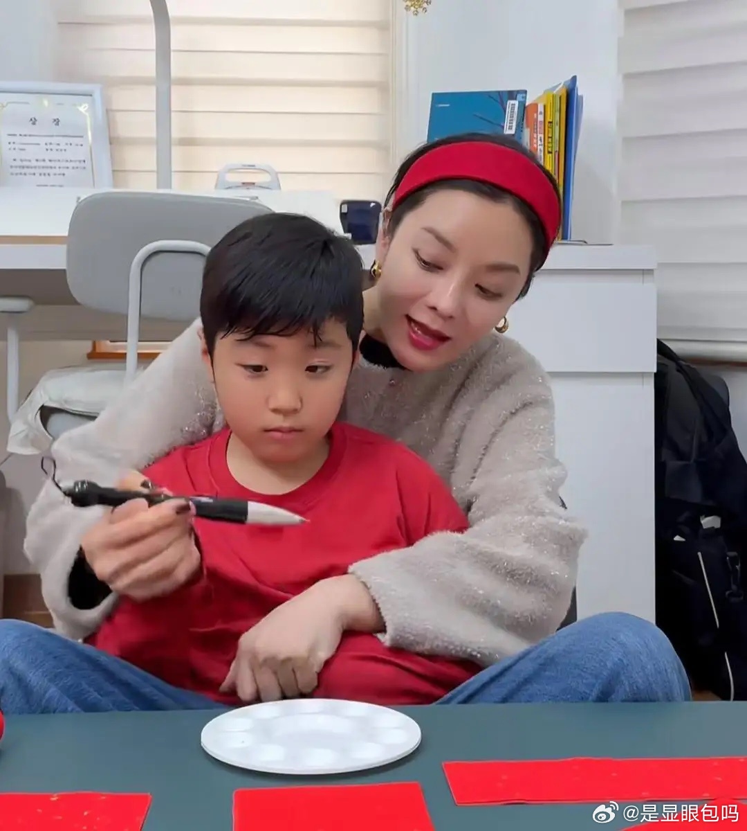 Nhan sắc gây sốc của 