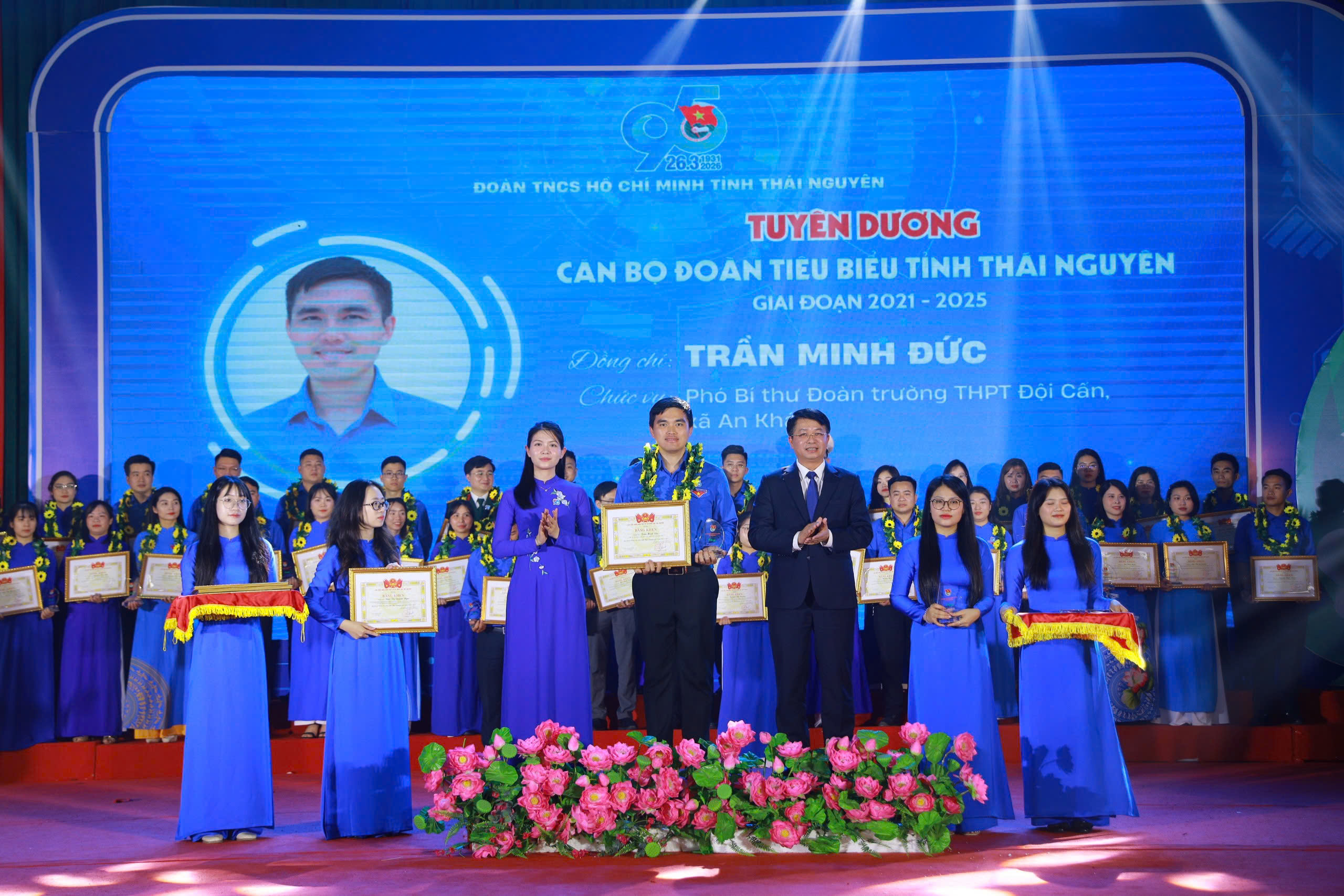 Vinh danh những cán bộ Đoàn dùng công nghệ số 'đánh thức' bản làng 2 Vinh danh những cán bộ Đoàn dùng công nghệ số 'đánh thức' bản làng - Ảnh 2.