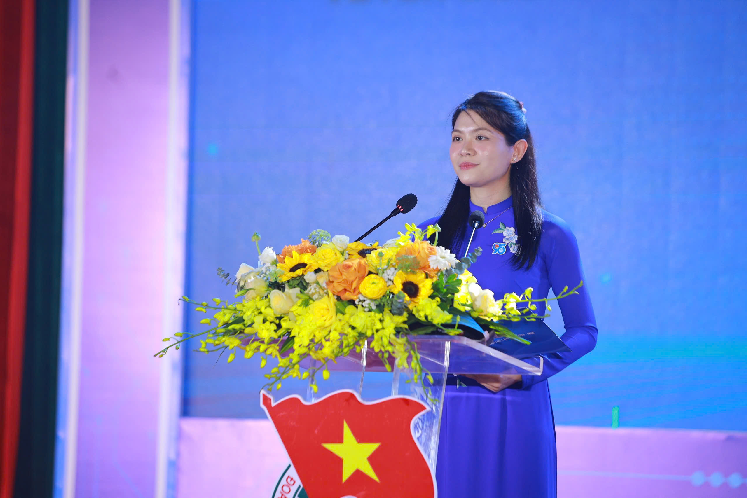 Vinh danh những cán bộ Đoàn dùng công nghệ số 'đánh thức' bản làng 3 Vinh danh những cán bộ Đoàn dùng công nghệ số 'đánh thức' bản làng - Ảnh 3.