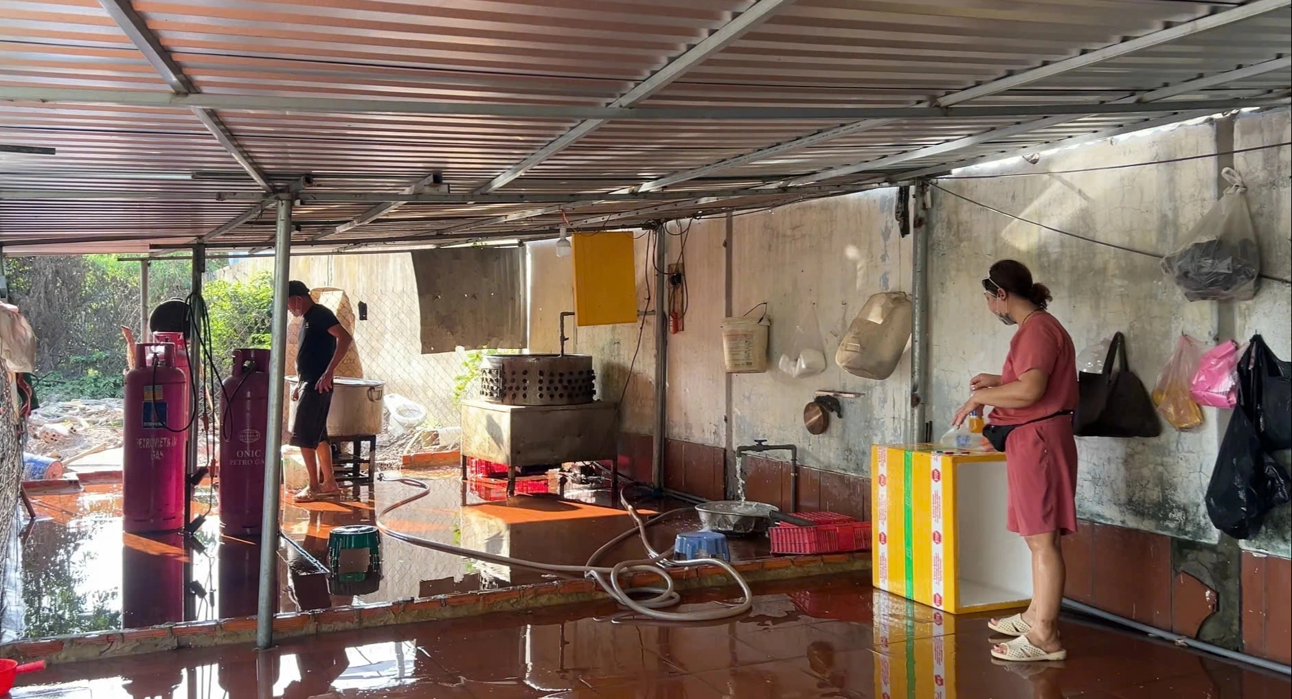 Bí ẩn giết mổ chó mèo trái phép tại TP . HCM năm 2026 - Ảnh 2.