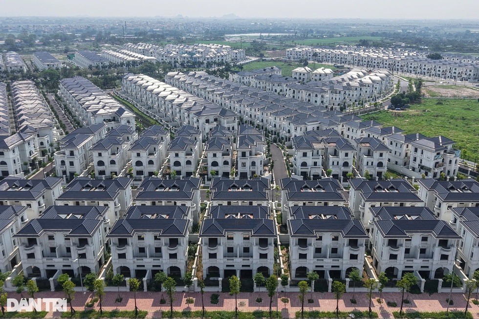 Lãi tiết kiệm 8%, lãi vay thả nổi đa số 14-15%, có tiền tươi cũng ngại? - 2