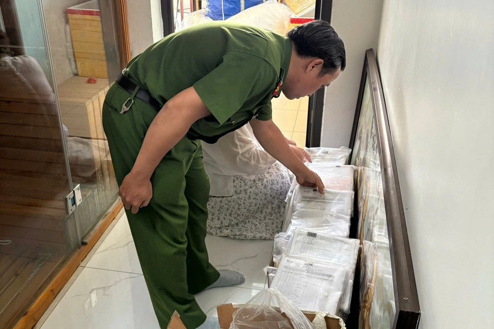 Thủ đoạn của bà Nguyễn Ngọc Tiền khiến hàng chục người mất hơn 131 tỷ đồng - 2