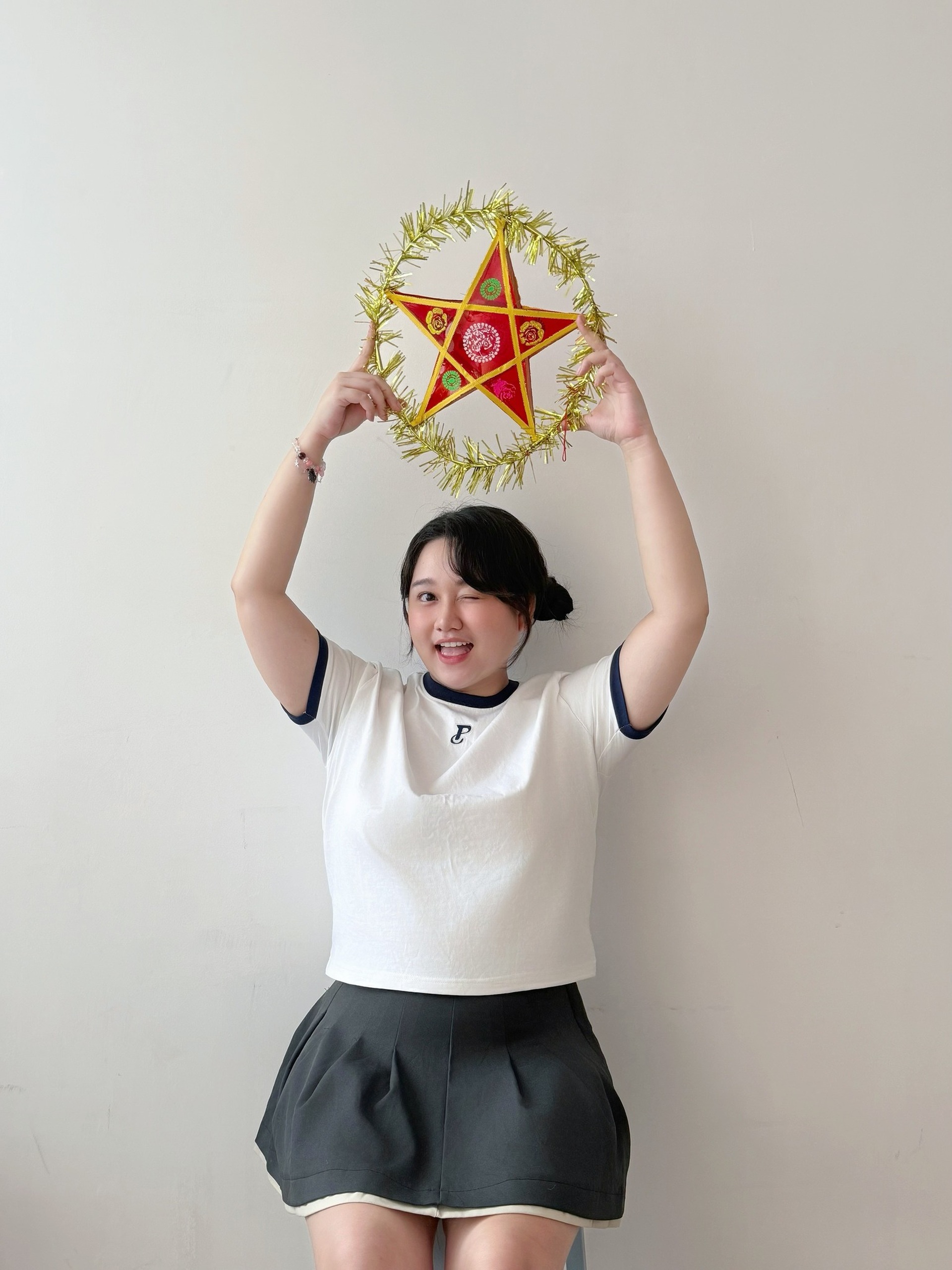 Trúc Anh “Mắt biếc”: Từng không dám soi gương, giờ ra sao ở tuổi 28? - 15