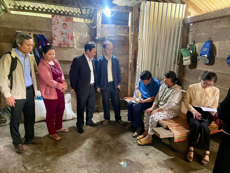 Đà Nẵng thêm 2 người nhập viện do ăn cá ủ chua, Bộ Y tế chỉ đạo nóng 3 Đà Nẵng đẩy mạnh tuyên truyền vùng nguy cơ, “đi từng ngõ, gõ từng nhà, rà từng hộ” để phổ biến kiến thức về an toàn thực phẩm.