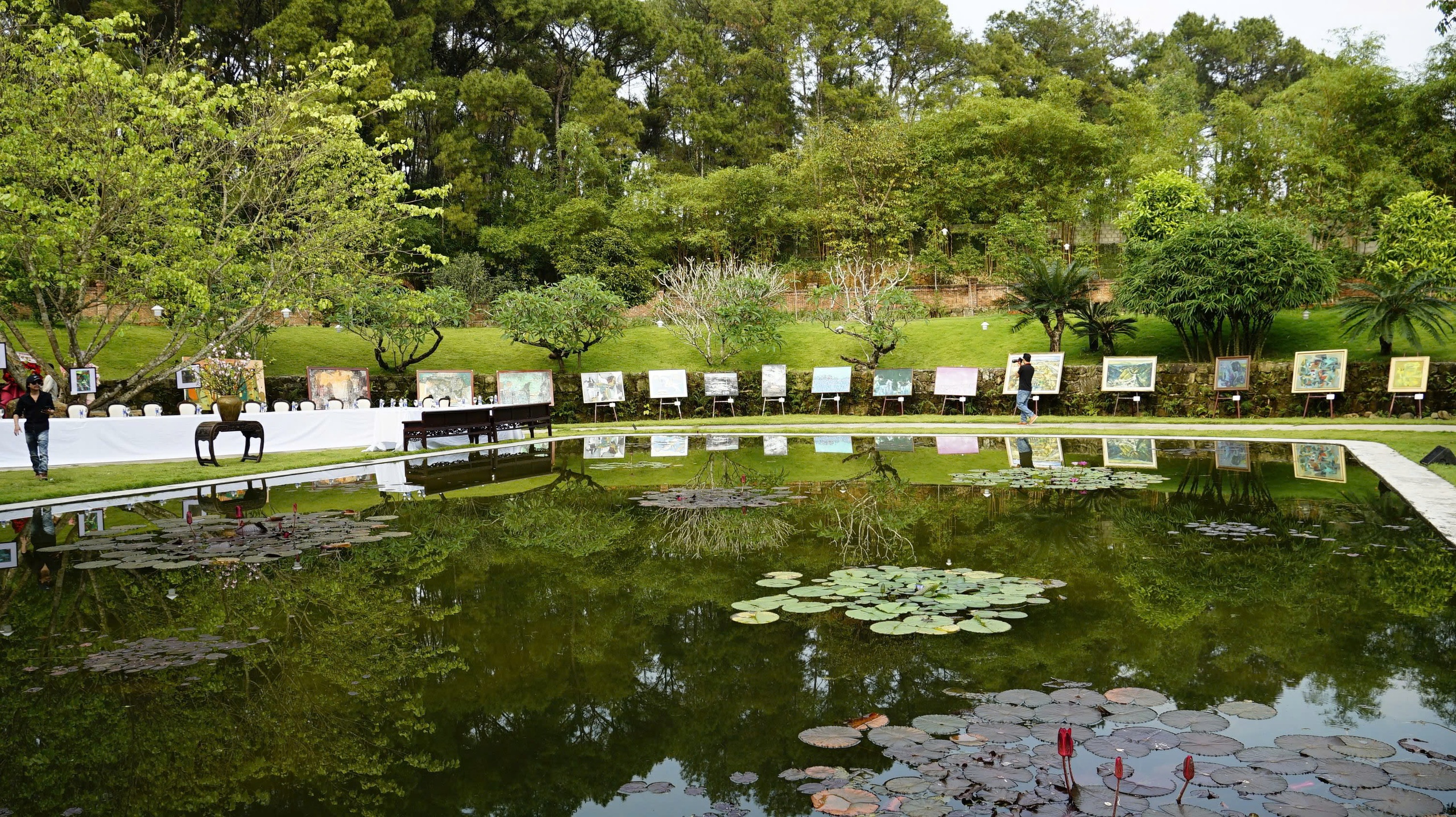 Thơ mộng triển lãm 'Giấc mơ của những giấc mơ'- Ảnh 4.