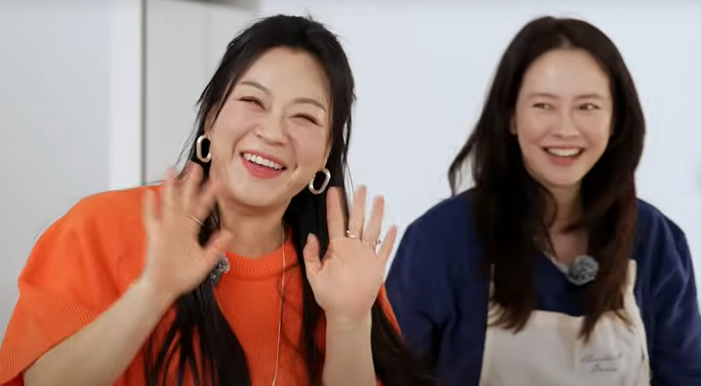 Thái độ của ngọc nữ Running Man Song Ji Hyo giữa tâm bão tẩy chay, bị yêu cầu rời show- Ảnh 3.