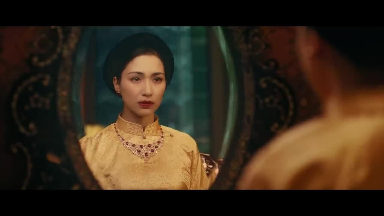 MV 'Không thể cùng nhau suốt kiếp' của Hòa Minzy