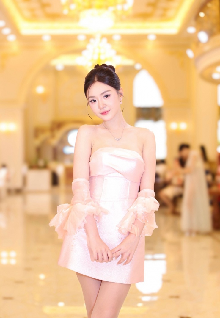 Khánh Như - người đẹp bản lĩnh của Miss World Vietnam - 6