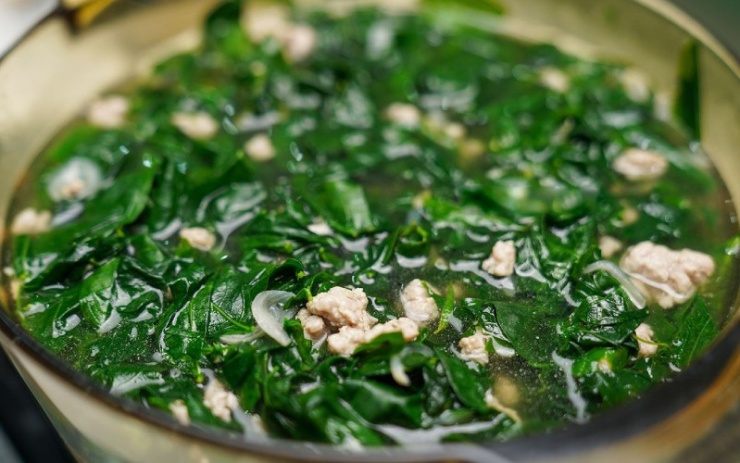 5 món canh giải nhiệt gan rất hợp với người trung niên hay thức khuya, uống rượu bia 3 5 món canh 'giải nhiệt gan' rất hợp với người trung niên hay thức khuya, uống rượu bia - 2