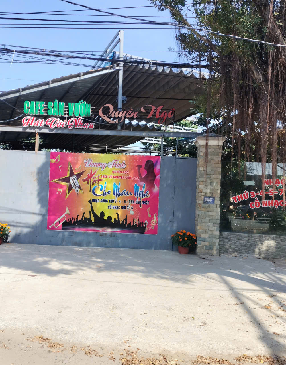 Vụ mua bán giấy tay đất công ở TP.HCM: Người mua kiện ra tòa- Ảnh 2. Vụ mua bán giấy tay đất công ở TP.HCM: Người mua kiện ra tòa- Ảnh 2.