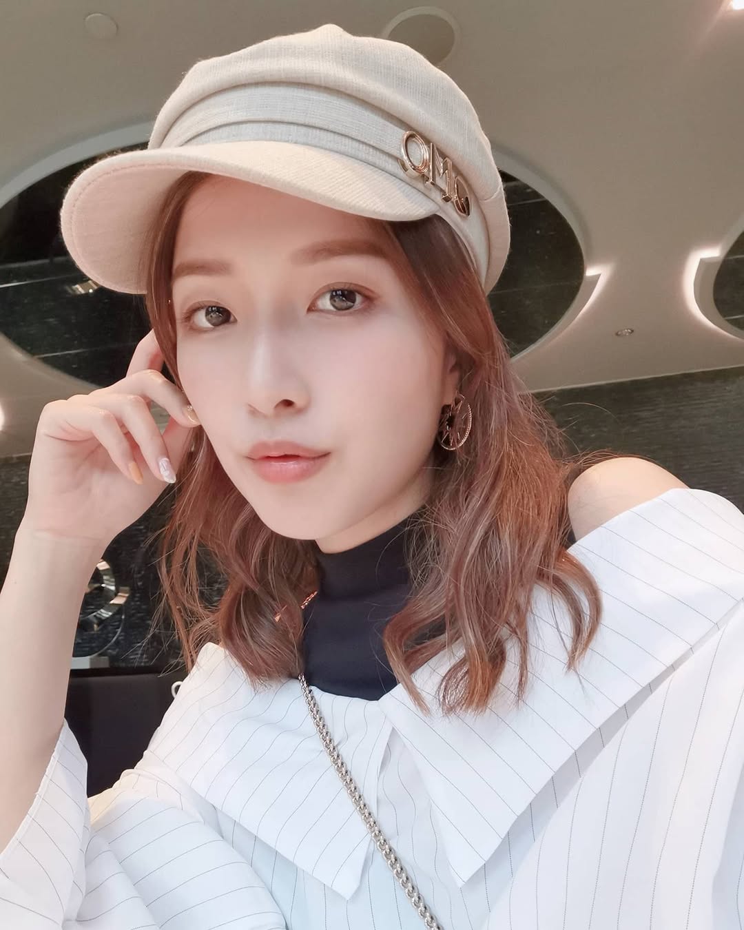 Phát hiện 1 Á hậu bán penthouse lỗ nửa giá, chính thức kết thúc với người tình hơn 26 tuổi- Ảnh 4.