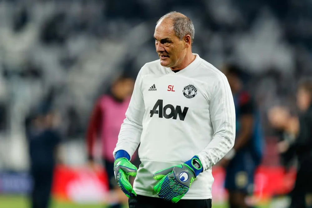 Silvino Louro có khoảng thời gian vài năm làm HLV thủ môn của MU dưới thời Mourinho. ẢNH: MIRROR/GETTY Silvino-Louro.jpg