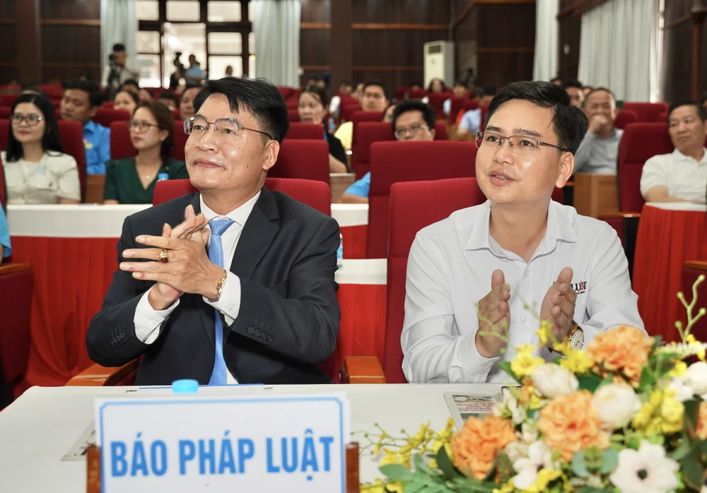 An cư cùng người lao động (39).JPG