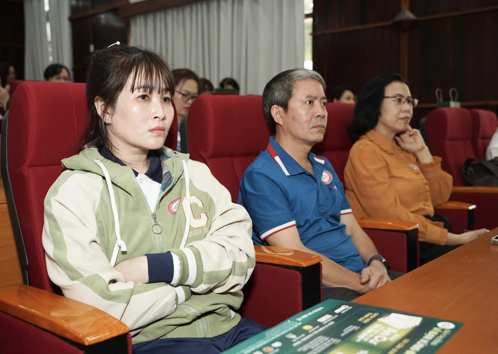 An cư cùng người lao động (38).JPG