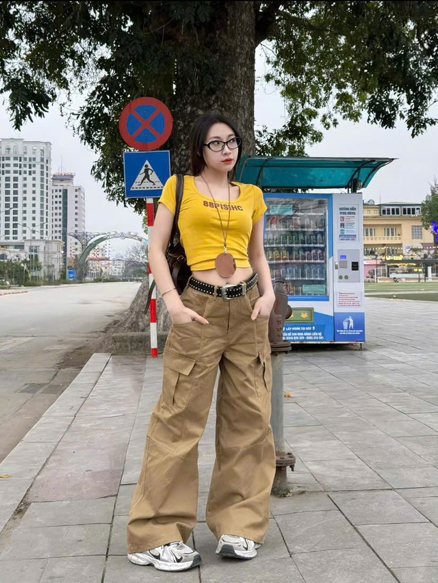 Bứt phá cá tính cùng quần túi hộp- Ảnh 2.