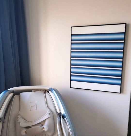 Cận cảnh căn hộ 131 tỷ của thủ lĩnh BTS: Đẹp như triển lãm thu nhỏ, góc nào cũng thơm mùi tiền- Ảnh 13.