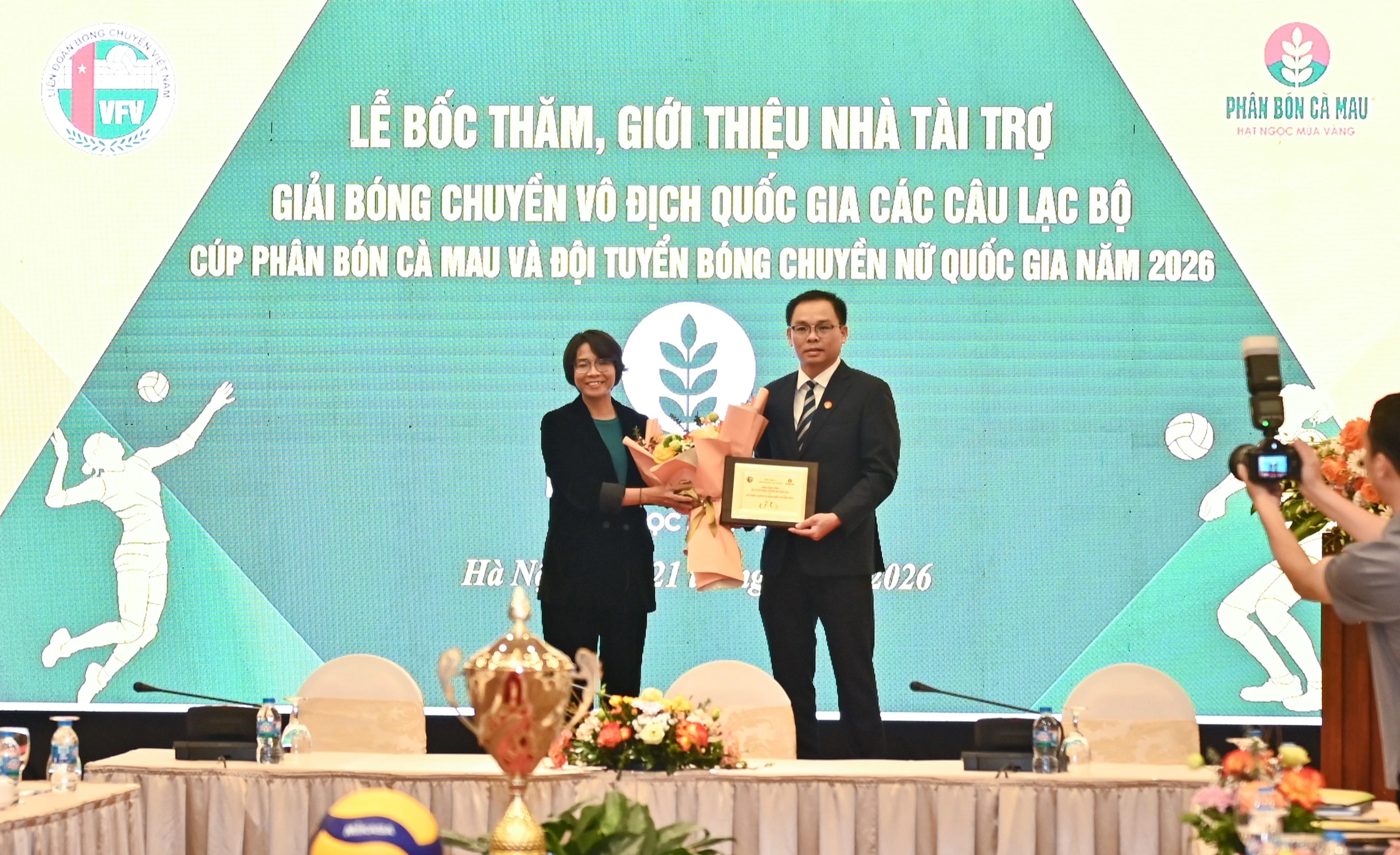 Bóng chuyền Việt khởi động mùa giải 2,28 tỉ đồng, hướng ra đấu trường quốc tế- Ảnh 5.