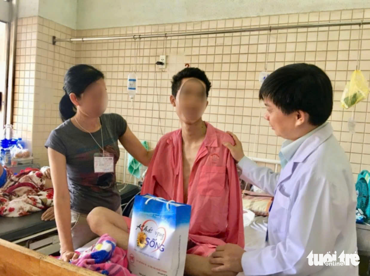 Công tác xã hội trong bệnh viện: 'Mắt xích' quan trọng trong điều trị 4 Công tác xã hội - Ảnh 4.