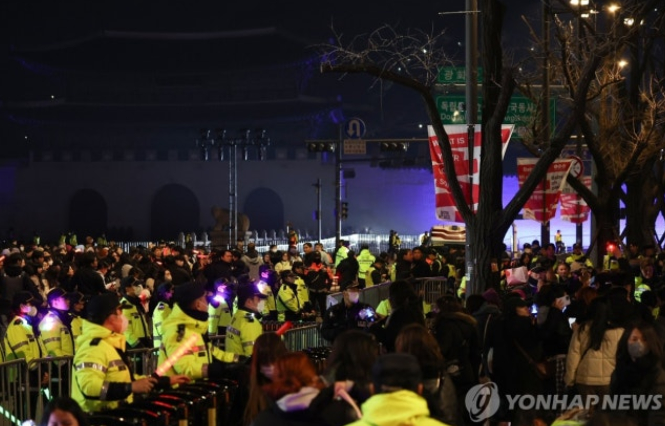 Cảnh tượng chưa từng thấy ở 