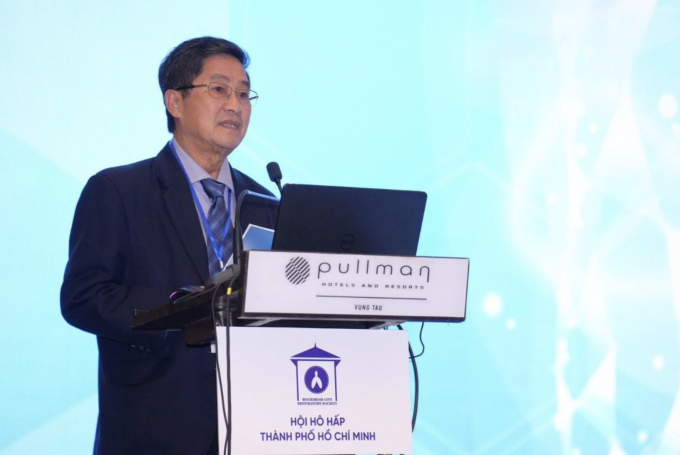 PGS.TS.BS Trần Văn Ngọc, Chủ tịch Hội Hô hấp TP HCM phát biểu tại hội nghị. Ảnh: BTC cung cấp