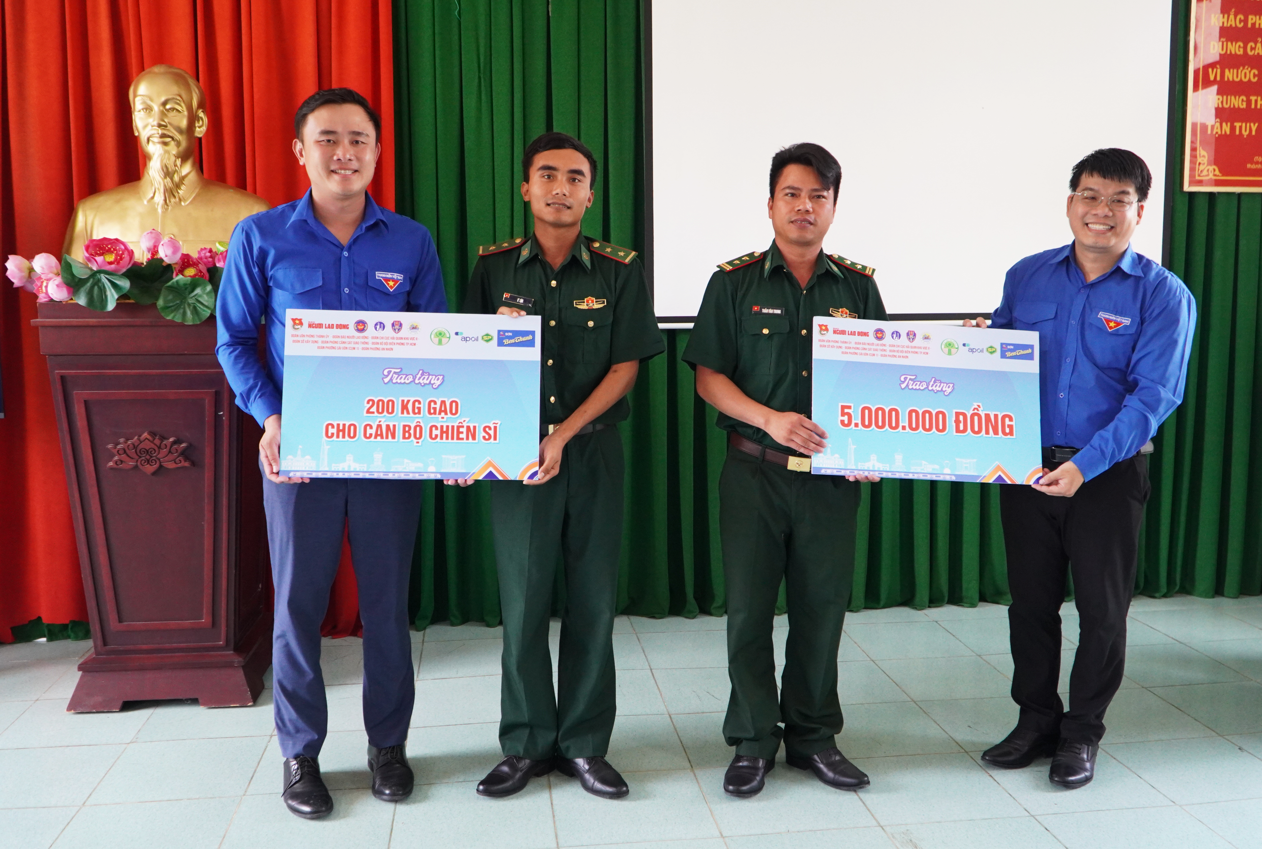 Tuổi trẻ hướng về biển đảo bằng sức mạnh kết nối, tinh thần trách nhiệm 10 Tuổi trẻ hướng về biển đảo bằng sức mạnh kết nối, tinh thần trách nhiệm - Ảnh 16.