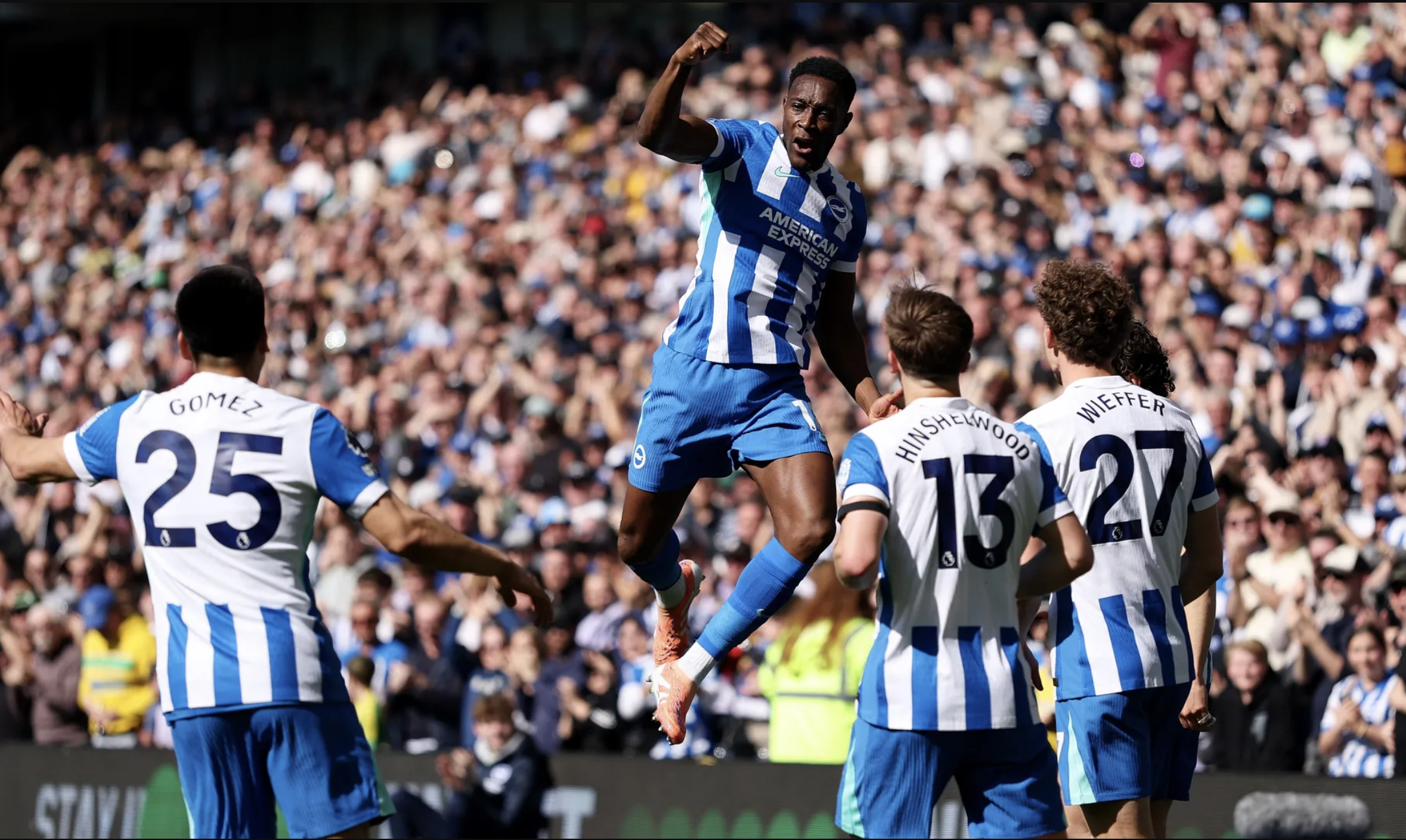 1774108180 606 Lao tuong Welbeck lap cong Brighton quat nga Liverpool