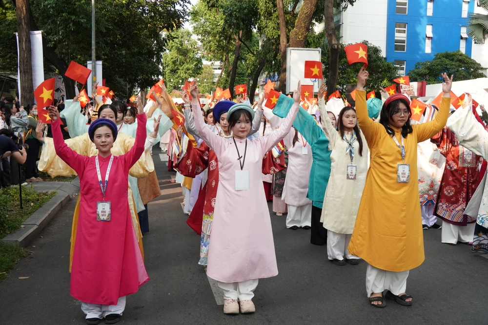 Việt phục (17).JPG