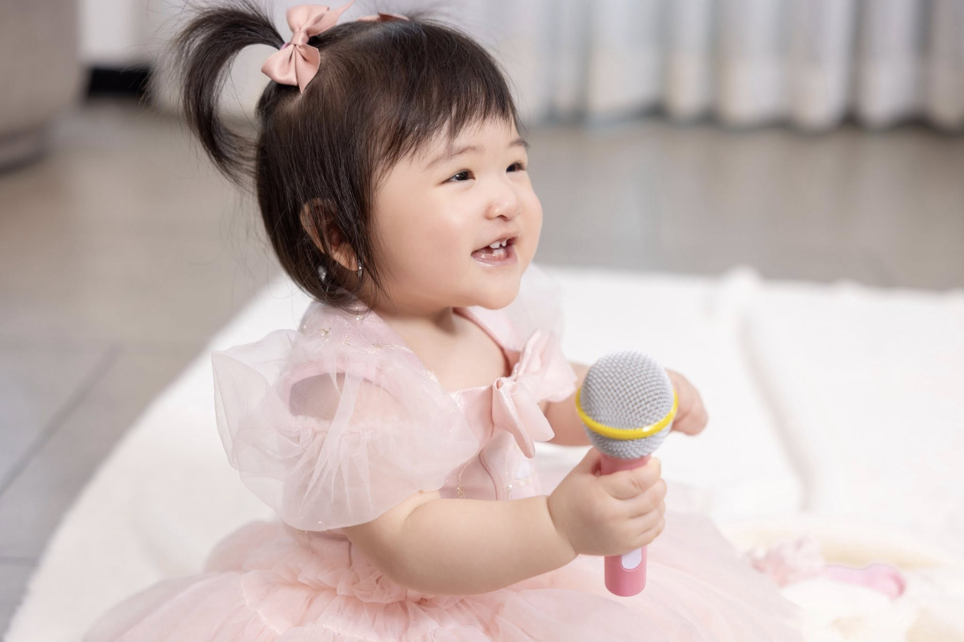 Tóc Tiên, Lê Dương Bảo Lâm và 