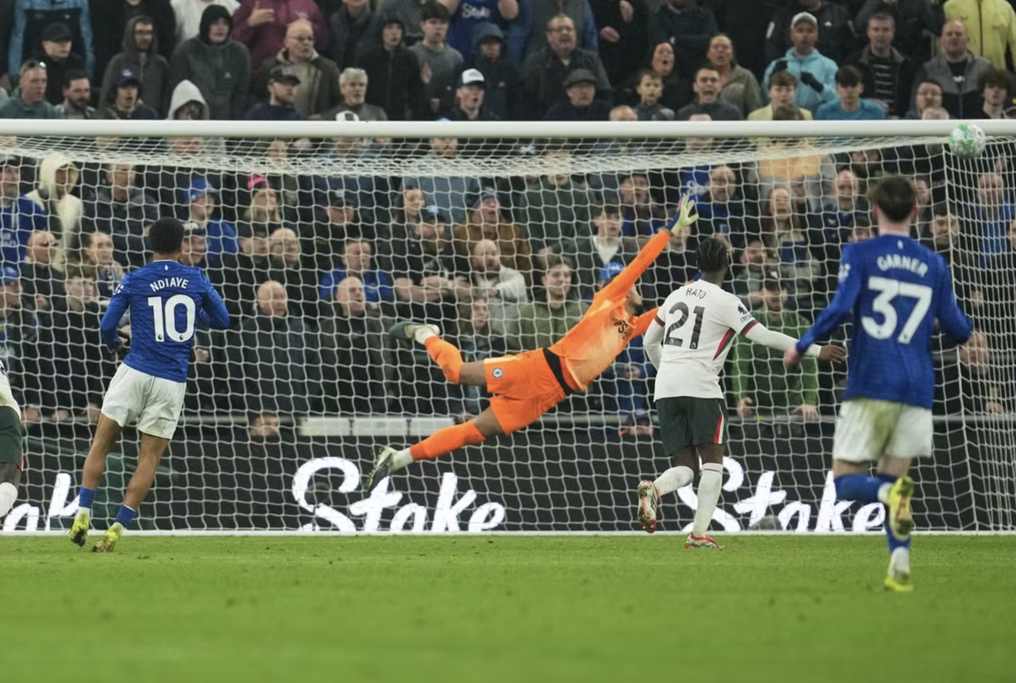 Chelsea thua sốc Everton, nguy cơ mất vé châu Âu - Ảnh 5.