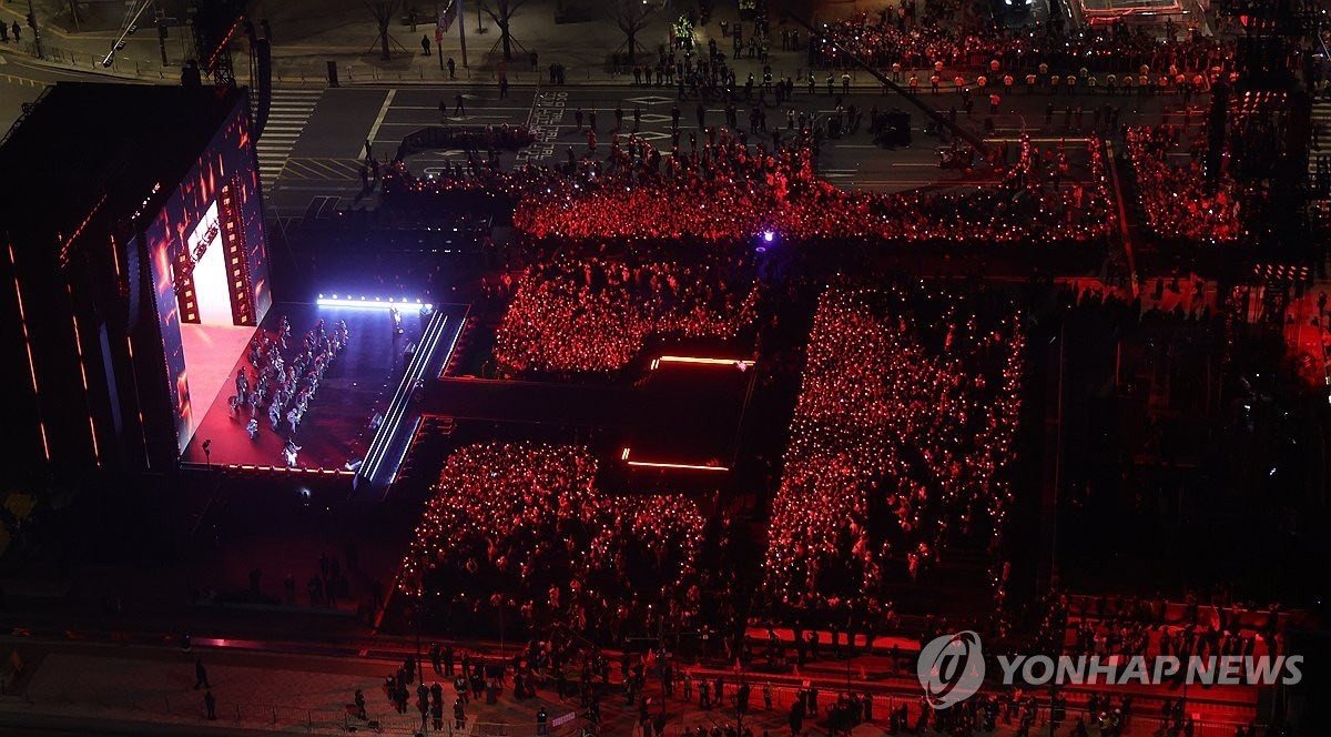 Biển người đổ về Seoul xem BTS - 9