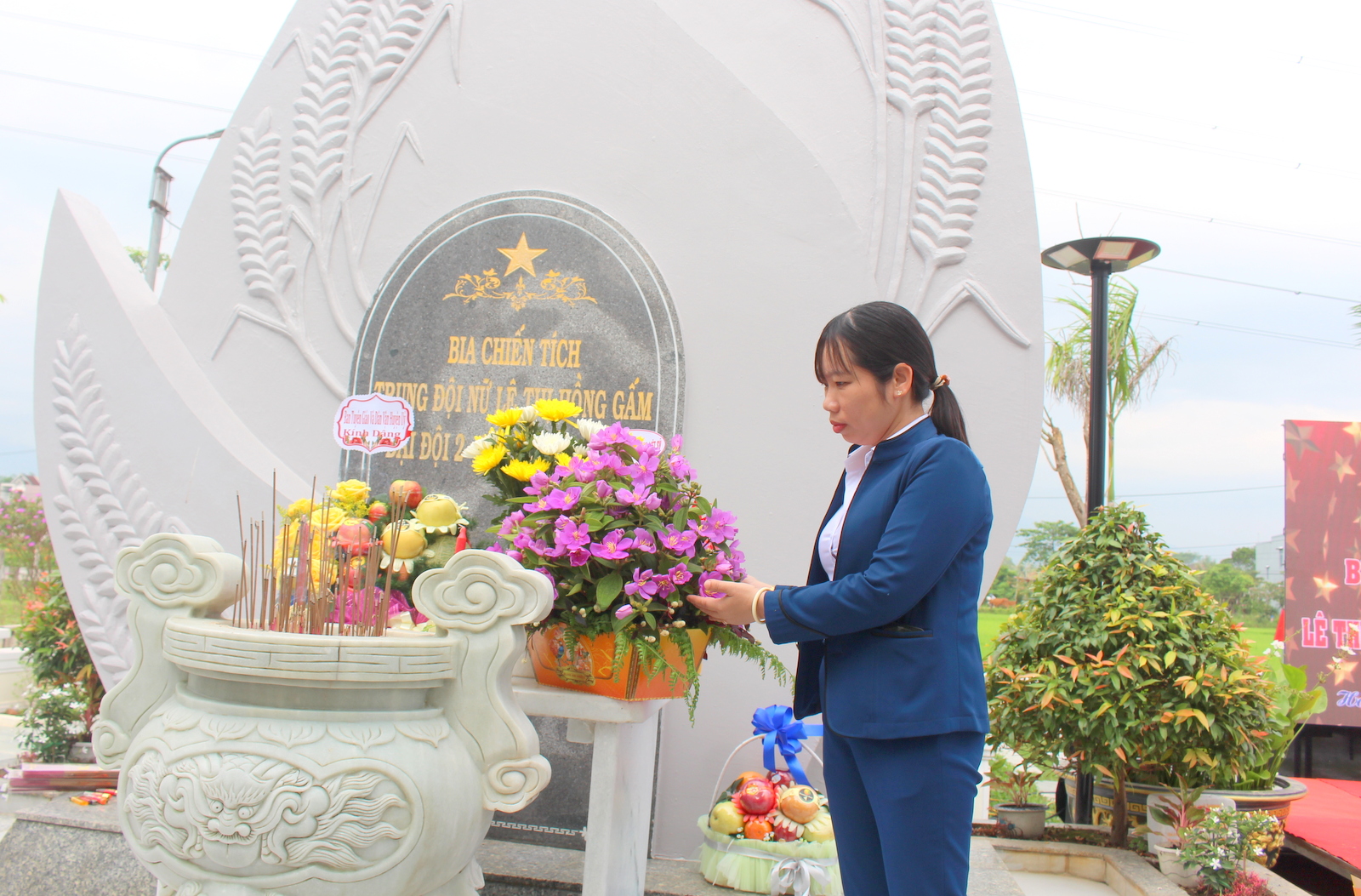 CUỘC THI VIẾT “CHỦ QUYỀN QUỐC GIA BẤT KHẢ XÂM PHẠM”: Lời thề giữ đất 2 CUỘC THI VIẾT “CHỦ QUYỀN QUỐC GIA BẤT KHẢ XÂM PHẠM”: Lời thề giữ đất - Ảnh 2.