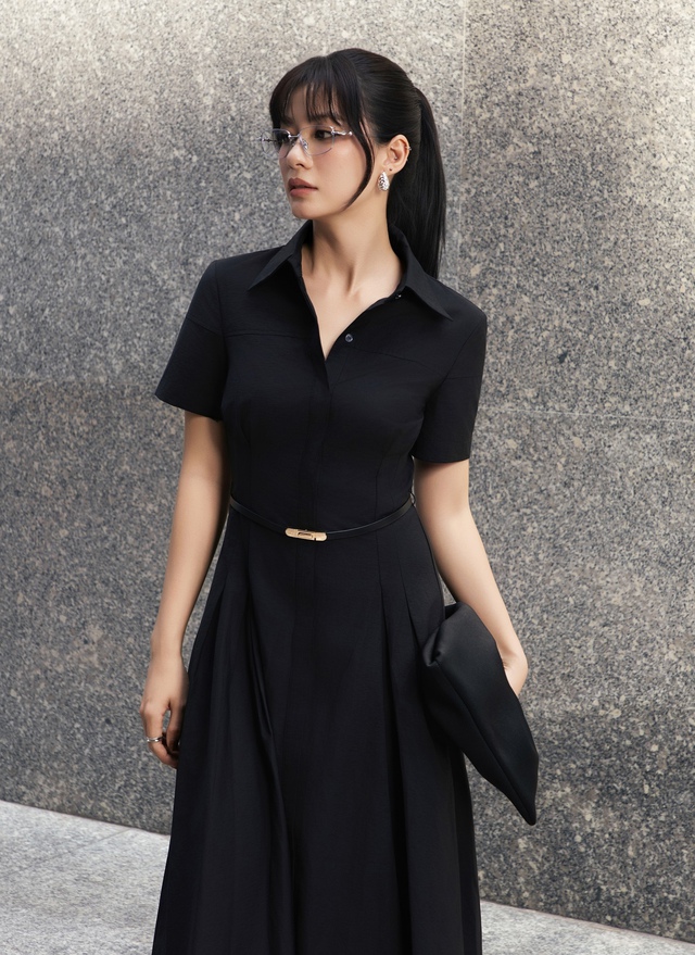 Màu be, đen và trắng qua những công thức phối đồ thanh lịch- Ảnh 6. Màu be, đen và trắng qua những công thức phối đồ thanh lịch- Ảnh 6.