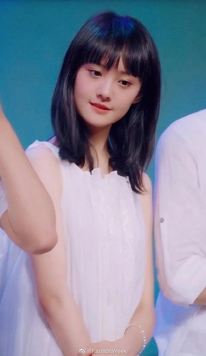 Nữ diễn viên được đạo diễn đình đám khen hết lời: 