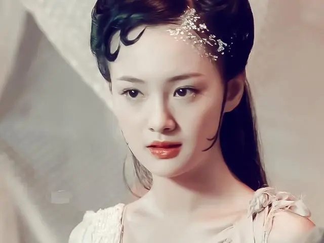 Nữ diễn viên được đạo diễn đình đám khen hết lời: 