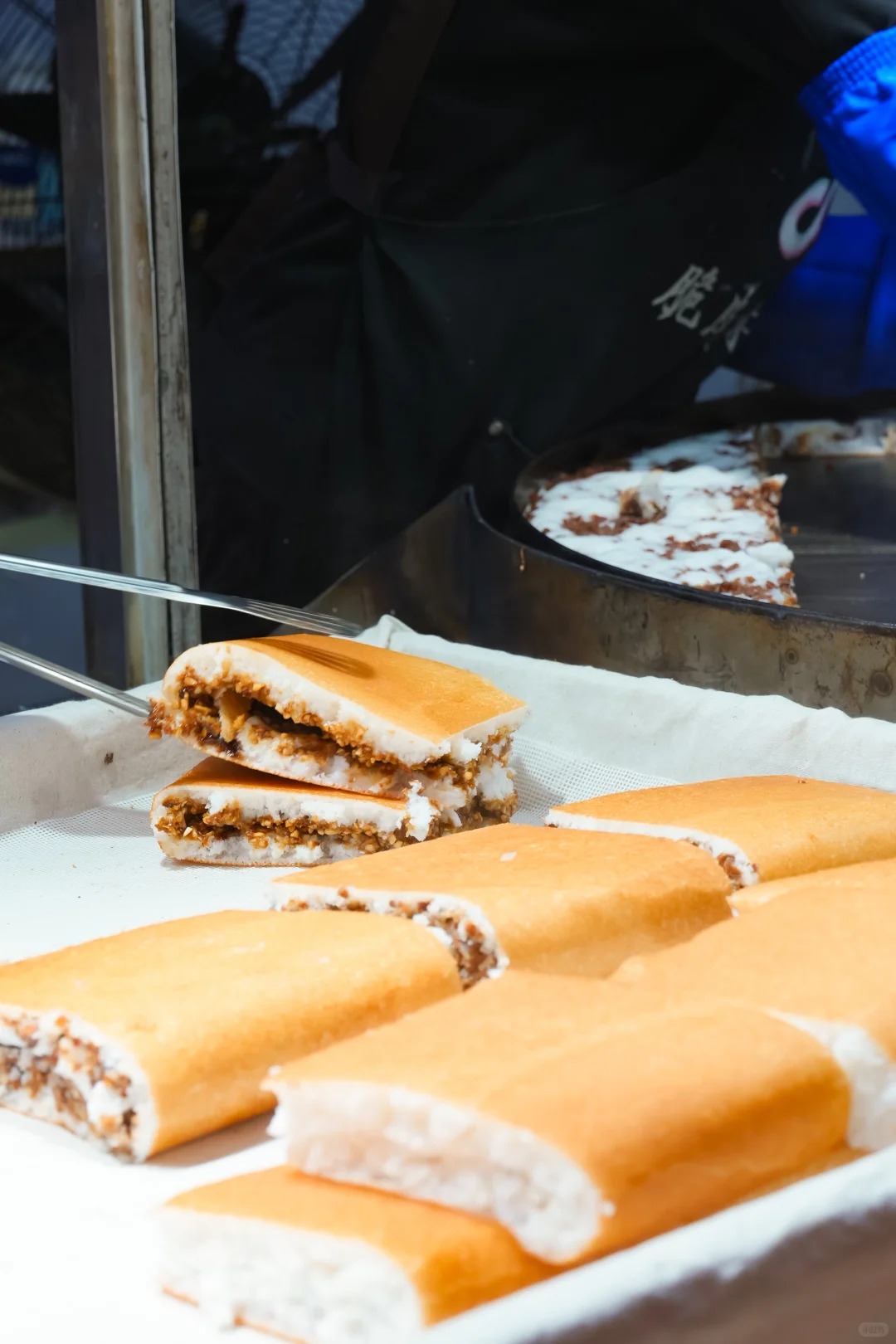 Đi chợ nông sản đâu chỉ mua rau, ấy là cuộc 